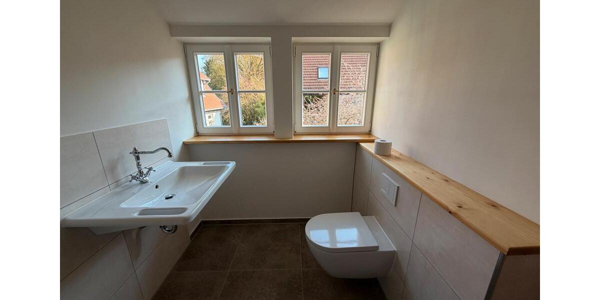 Einfamilienhaus Schlüchtern - 3 Zimmer, 150 m&sup2;, 1.400&euro; | Angebot:25964514