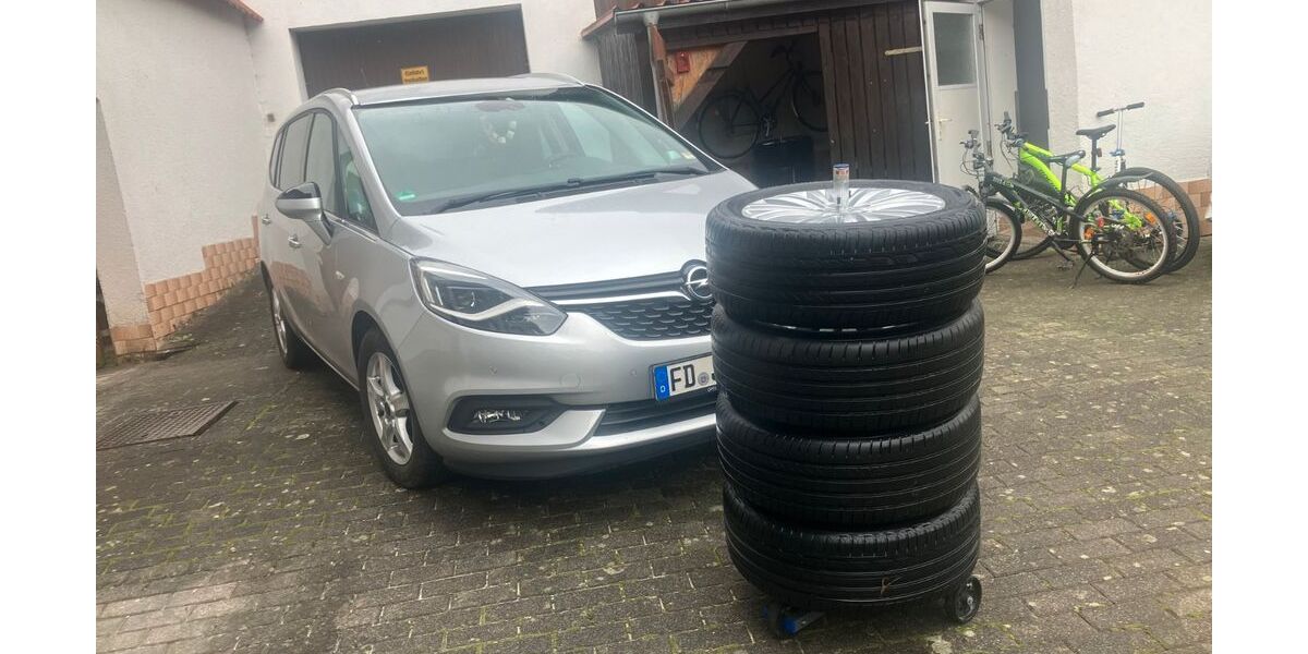 Opel Zafira Tourer 58.000 km 14.000 &euro; Hofbieber 36145