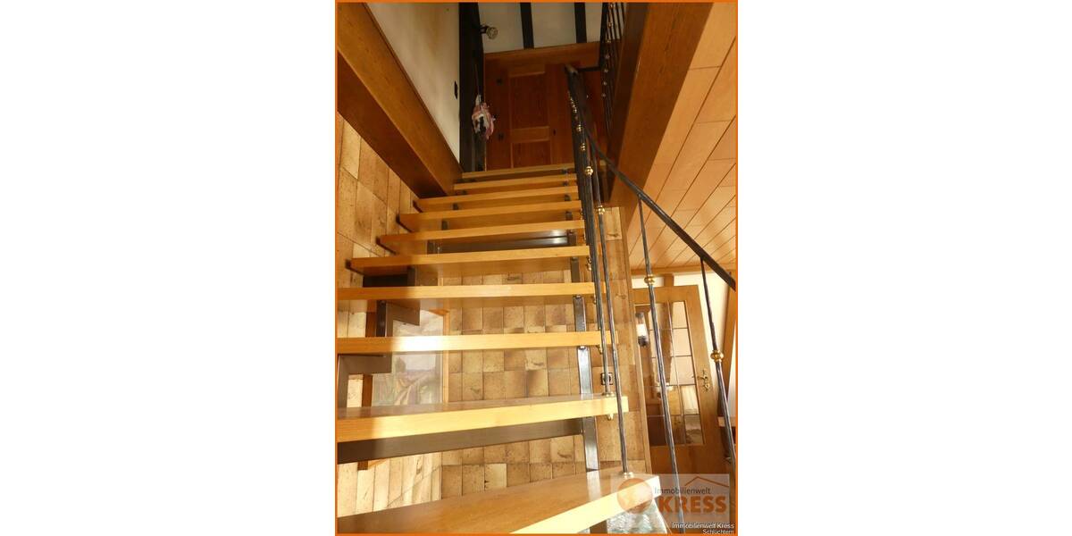 Mehrfamilienhaus, Wohnhaus Sinntal / Oberzell Oberzell - 8 Zimmer, 212 m&sup2;, 275.000&euro; | Angebot:26392538