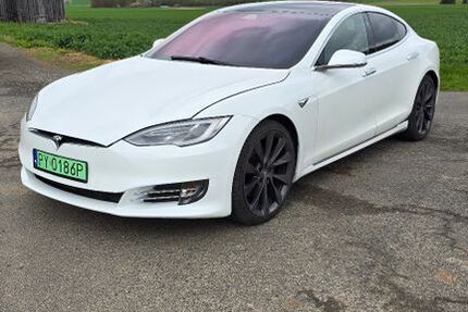 Tesla Model S 126.800 km 21.900 &euro; Burghaun 36151