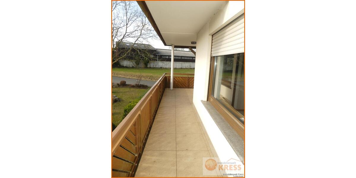 Etagenwohnung Flieden - 4 Zimmer, 136 m&sup2;, 650&euro; | Angebot:25306618