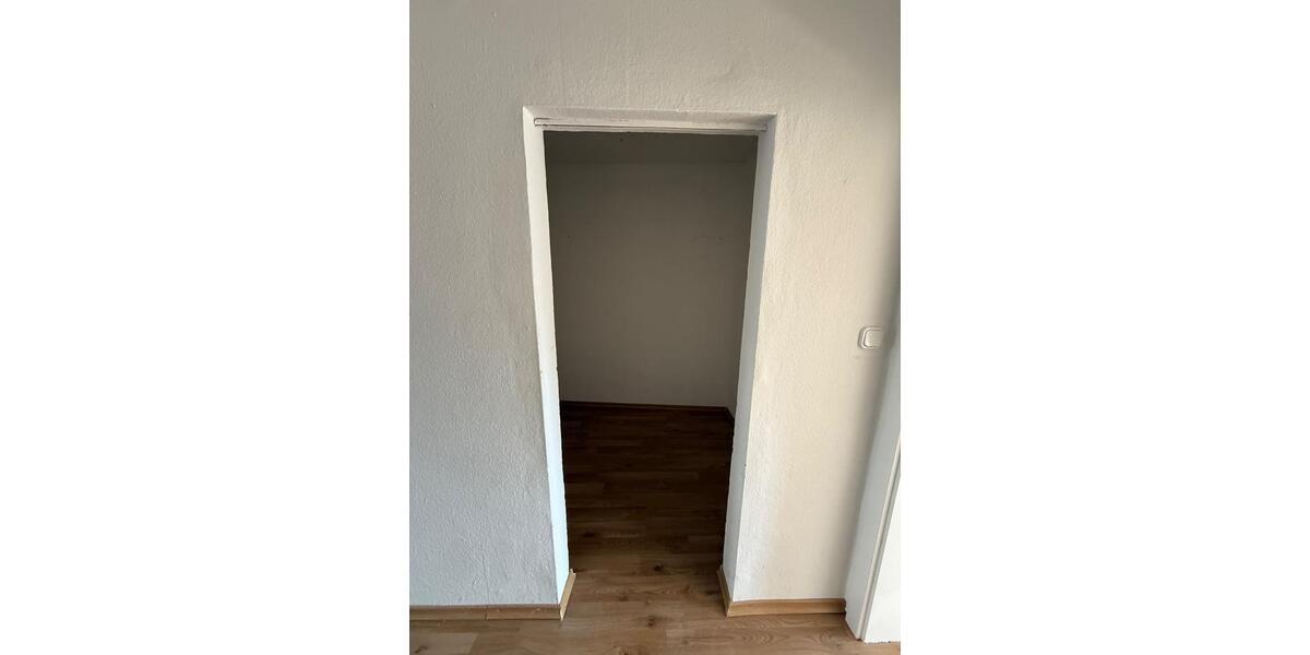 Erdgeschoßwohnung Flieden - 4 Zimmer, 120 m&sup2;, 850&euro; | Angebot:26166538