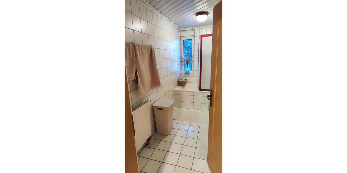 Etagenwohnung Burghaun - 5.5 Zimmer, 107 m&sup2;, 1.250&euro; | Angebot:24655667