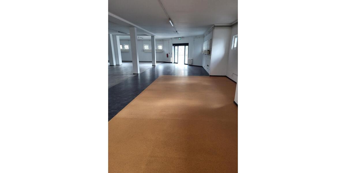Gewerbeobjekt Lauterbach (Hessen) - 2.500&euro; | Angebot:26294924