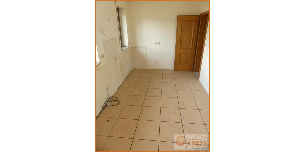 Etagenwohnung Flieden - 4 Zimmer, 136 m&sup2;, 650&euro; | Angebot:25306618