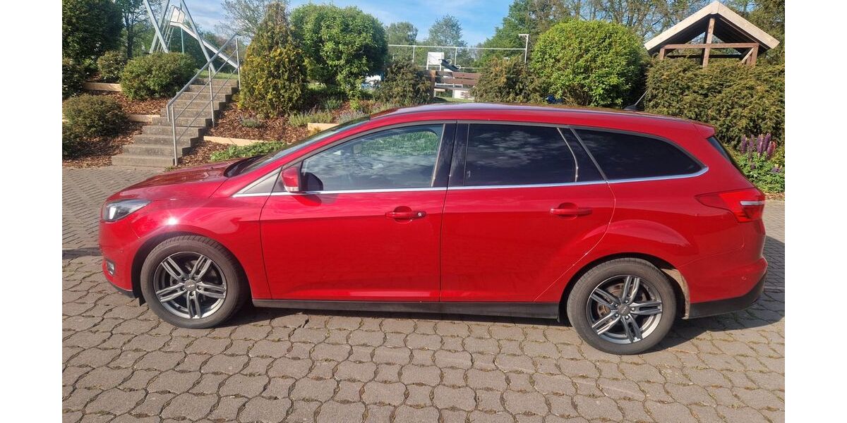 Ford Focus 168.000 km 7.200 &euro; Kalbach 36148