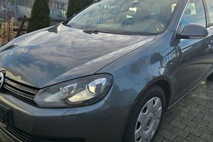 VW Golf 253.000 km 3.999 &euro; Fulda 36041