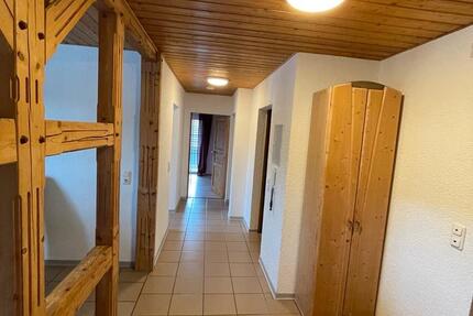 Wohnung Gersfeld (Rhön) - 4 Zimmer, 82 m&sup2;, 800&euro; | Angebot:25420650