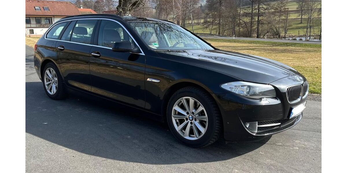 BMW 525 217.000 km 10.800 &euro; Hilders 36115