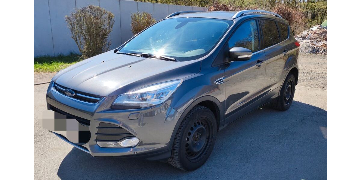 Ford Kuga 117.000 km 9.799 &euro; Eichenzell-Rönshausen 36124