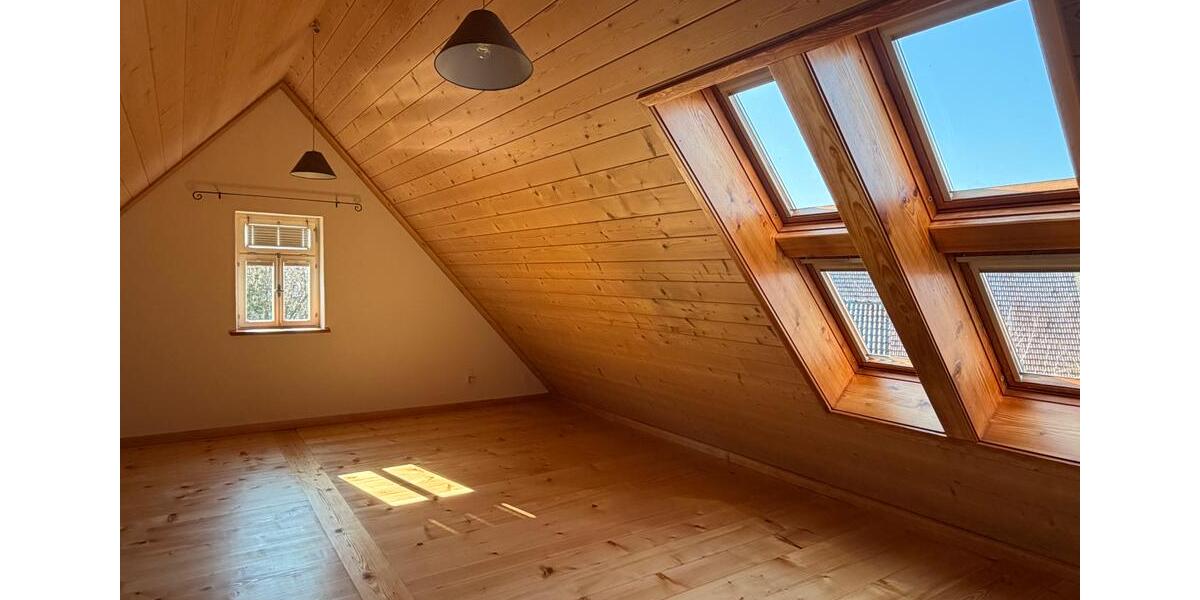 Einfamilienhaus Schlüchtern - 3 Zimmer, 150 m&sup2;, 1.600&euro; | Angebot:25964514