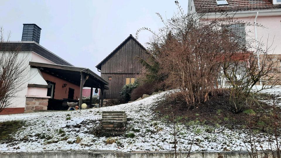 Doppelhaushälfte Gersfeld (Rhön) - 8 Zimmer, 224 m&sup2;, 298.000&euro; | Angebot:25421208