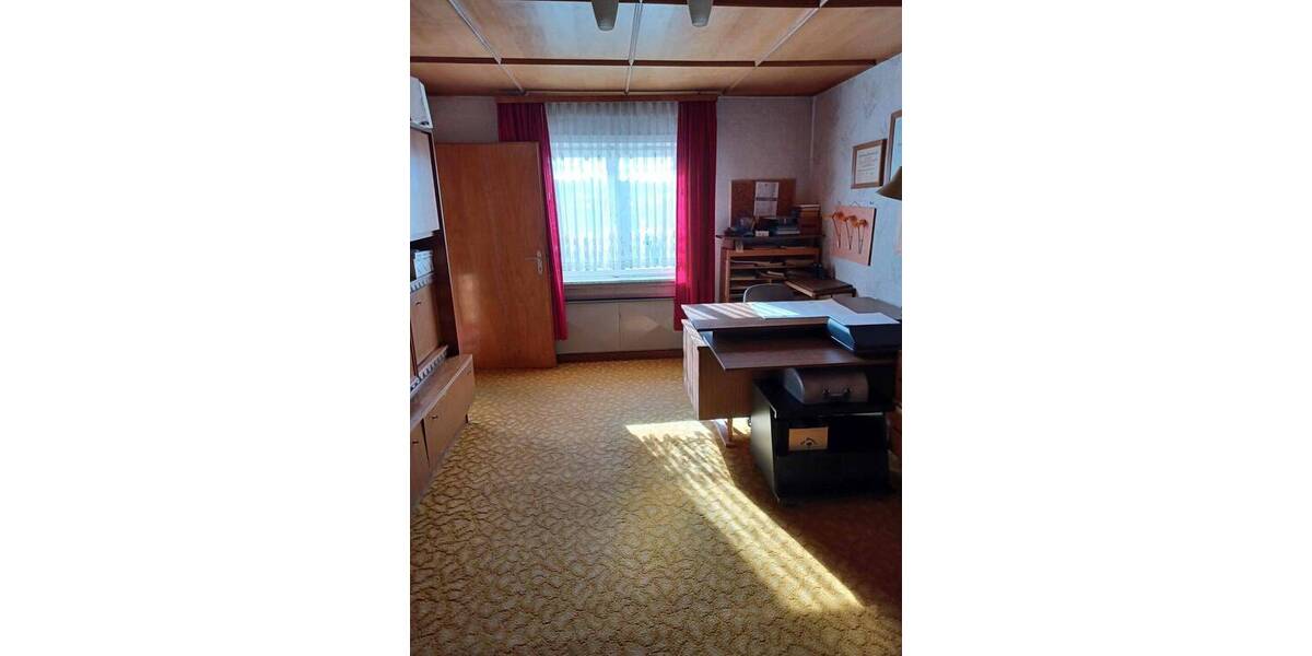 Bauernhaus, Landhaus Grebenhain Nösberts-Weidmoos - 8 Zimmer, 246 m&sup2;, 199.000&euro; | Angebot:26673620