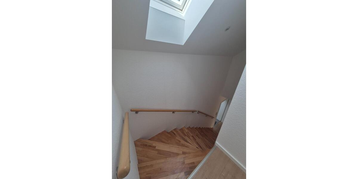 Etagenwohnung Niederaula - 3 Zimmer, 75 m&sup2;, 700&euro; | Angebot:25840142