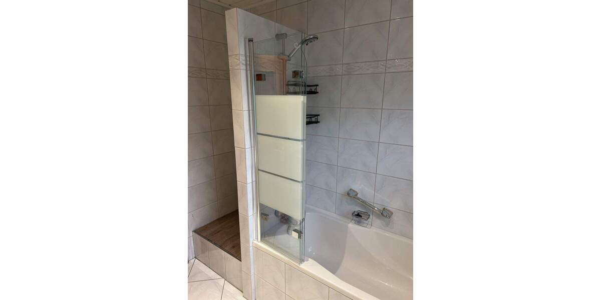 Mehrfamilienhaus, Wohnhaus Neuhof Hattenhof - 7 Zimmer, 210 m&sup2;, 360.000&euro; | Angebot:25815436