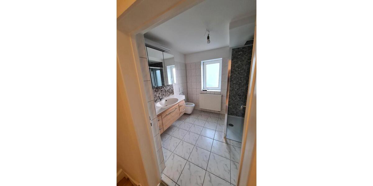 Reihenhaus Lauterbach (Hessen) - 5 Zimmer, 133 m&sup2;, 750&euro; | Angebot:25830242