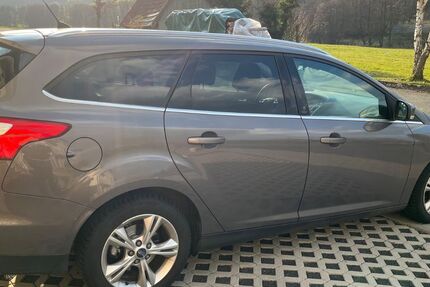Ford Focus 124.312 km 4.700 &euro; Schwalmtal 36318
