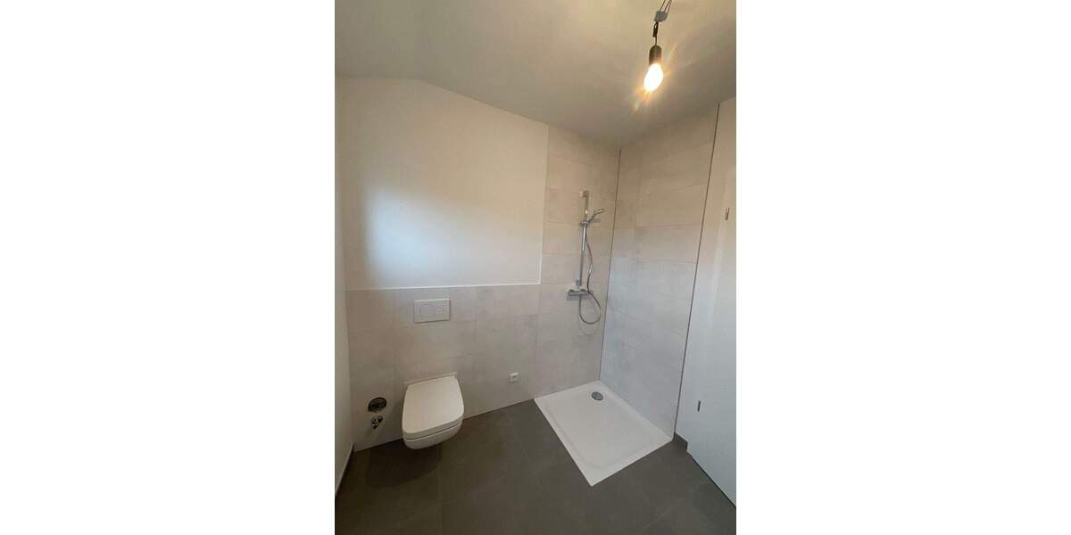 Etagenwohnung Großenlüder - 2 Zimmer, 66 m&sup2;, 750&euro; | Angebot:26156481