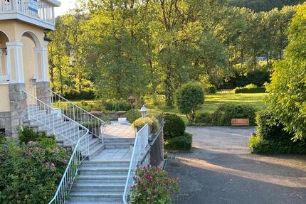 Haus Bad Brückenau - 9 Zimmer, 360 m&sup2;, 549.000&euro; | Angebot:26337230