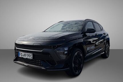 Hyundai KONA Elektro 4.500 km 39.290 &euro; Petersberg 36100