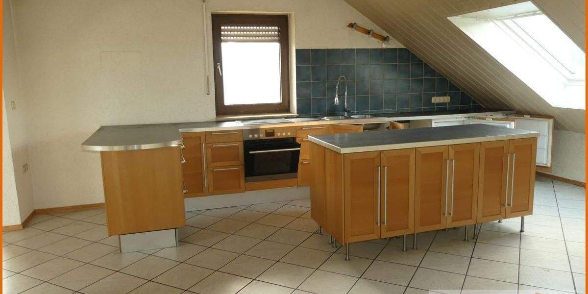 Etagenwohnung Flieden / Stork Stork - 4 Zimmer, 118 m&sup2;, 600&euro; | Angebot:26230920