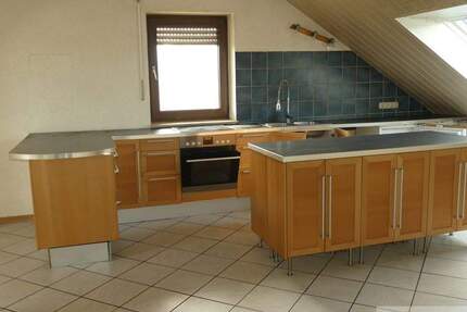 Wohnung Flieden / Stork Stork - 4 Zimmer, 118 m&sup2;, 600&euro; | Angebot:26230920