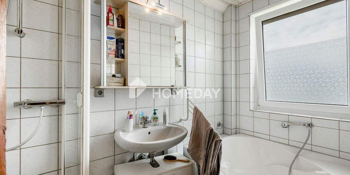 Etagenwohnung Fulda Künzell - 4 Zimmer, 92 m&sup2;, 245.000&euro; | Angebot:25696164