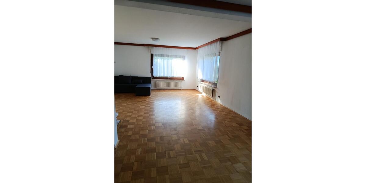 Einfamilienhaus Grebenhain - 11 Zimmer, 263 m&sup2;, 399.000&euro; | Angebot:26960087