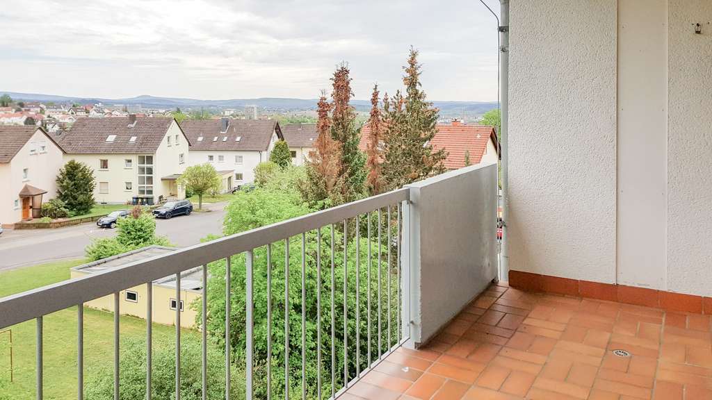 Etagenwohnung Petersberg - 4 Zimmer, 112 m&sup2;, 750&euro; | Angebot:26249714