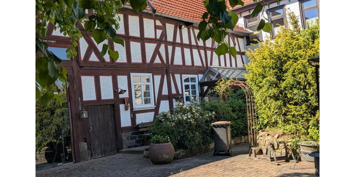 Bauernhaus, Landhaus Grebenhain - 9 Zimmer, 367 m&sup2;, 669.000&euro; | Angebot:21580386