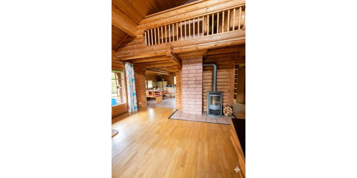 Einfamilienhaus Niederaula - 7 Zimmer, 150 m&sup2;, 480.000&euro; | Angebot:26897871