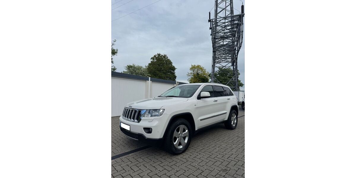 Jeep Grand Cherokee 132.000 km 13.999 &euro; Petersberg Landkreis Fulda 36100