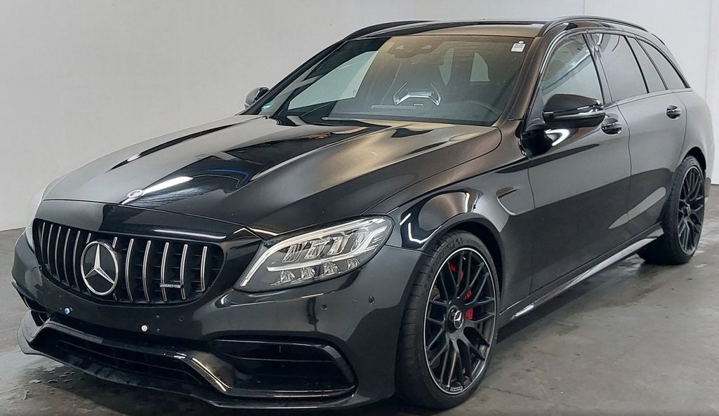 Mercedes-Benz C 63 AMG 105.000 km 59.180 &euro; Tann 36142