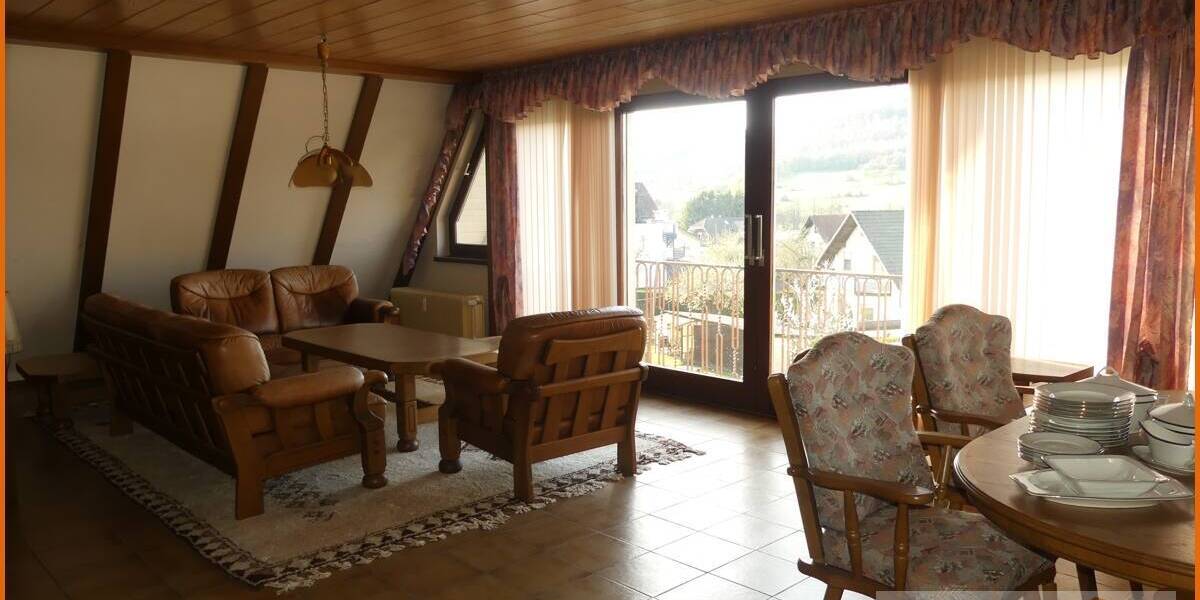 Mehrfamilienhaus, Wohnhaus Sinntal / Oberzell Oberzell - 8 Zimmer, 212 m&sup2;, 275.000&euro; | Angebot:26392538