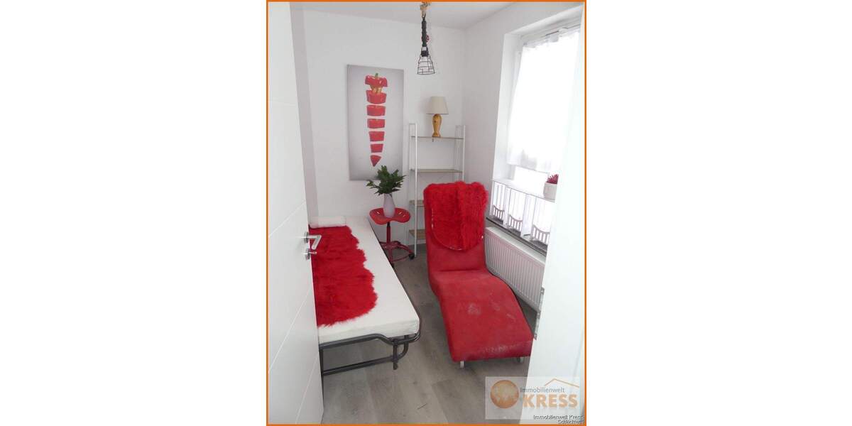 Einfamilienhaus Sinntal Mottgers - 8 Zimmer, 185 m&sup2;, 305.000&euro; | Angebot:25778424