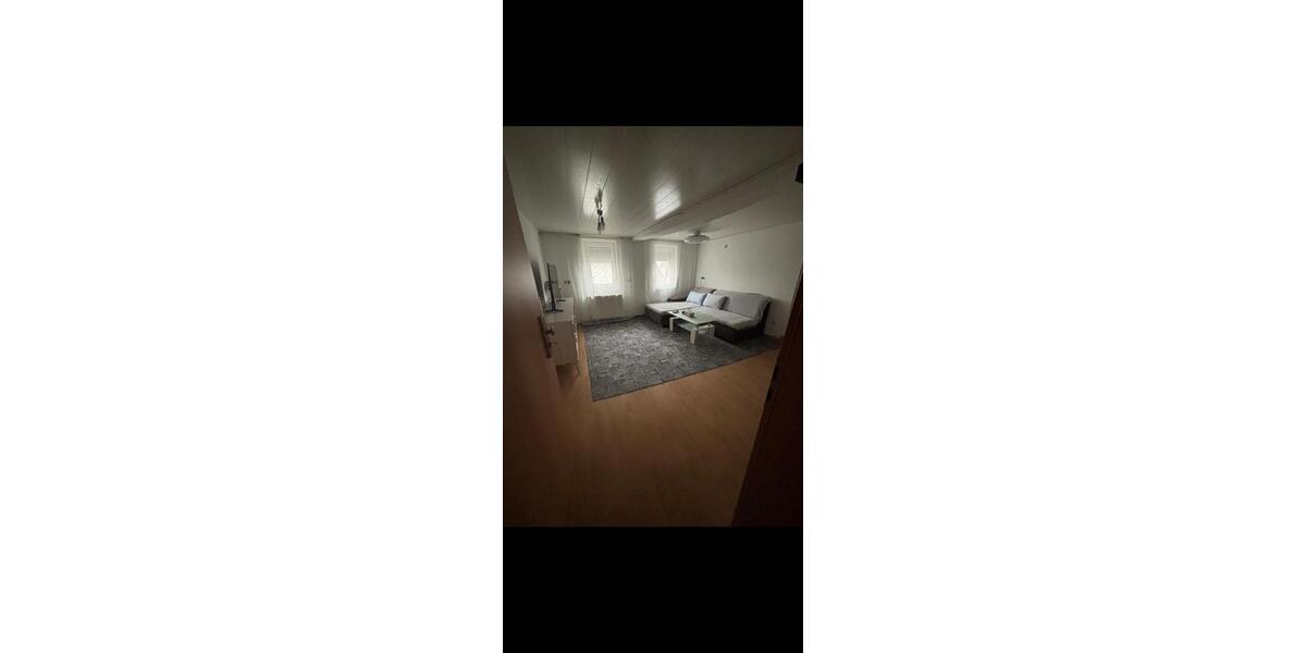 Etagenwohnung Schlitz - 7.5 Zimmer, 138 m&sup2;, 900&euro; | Angebot:26636093