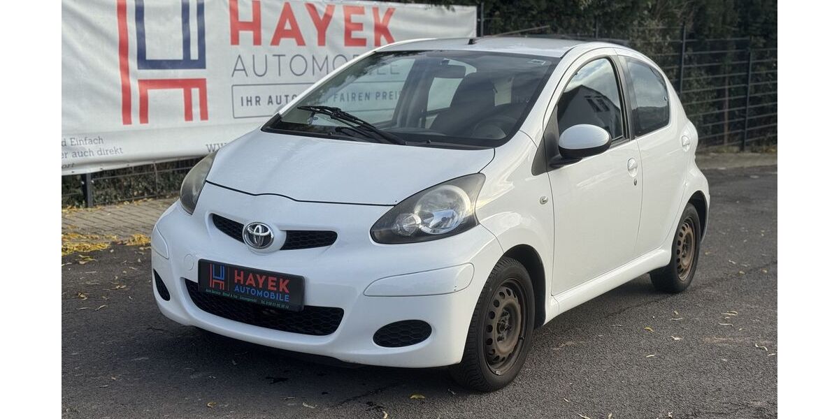 Toyota Aygo (X) 178.395 km 1.899 &euro; Schlitz 36110