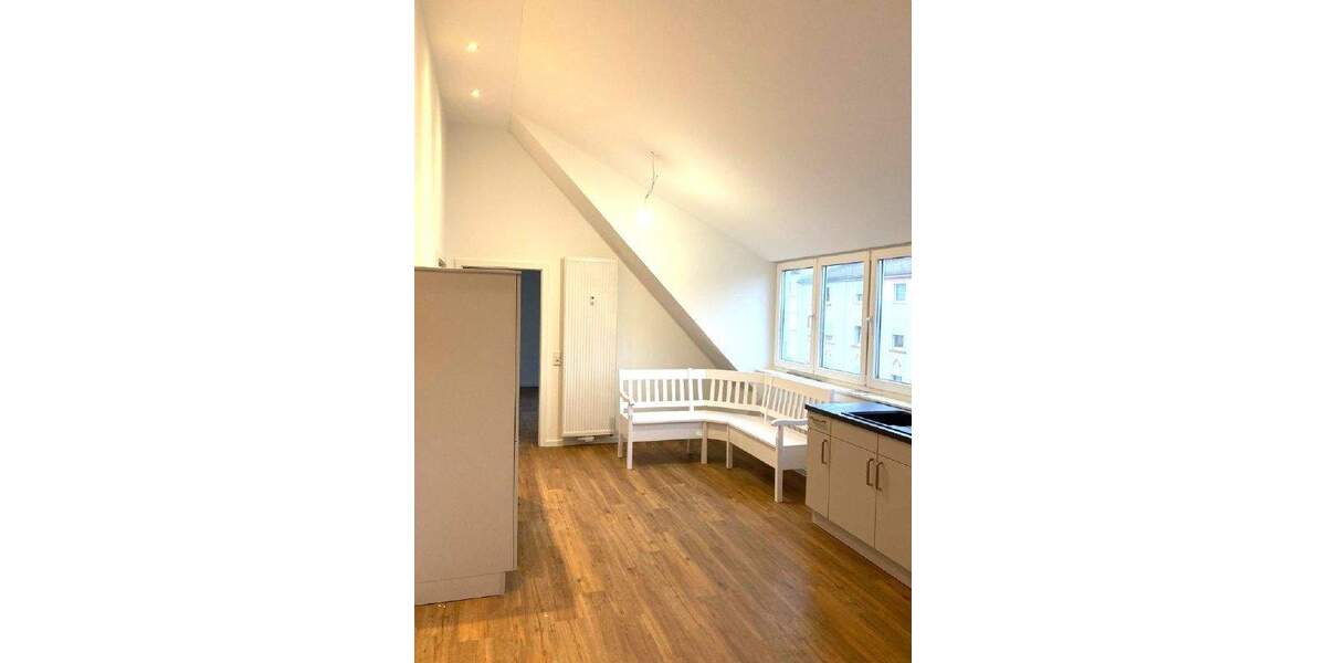 Etagenwohnung Fulda Innenstadt - 4 Zimmer, 92 m&sup2;, 1.050&euro; | Angebot:25664905