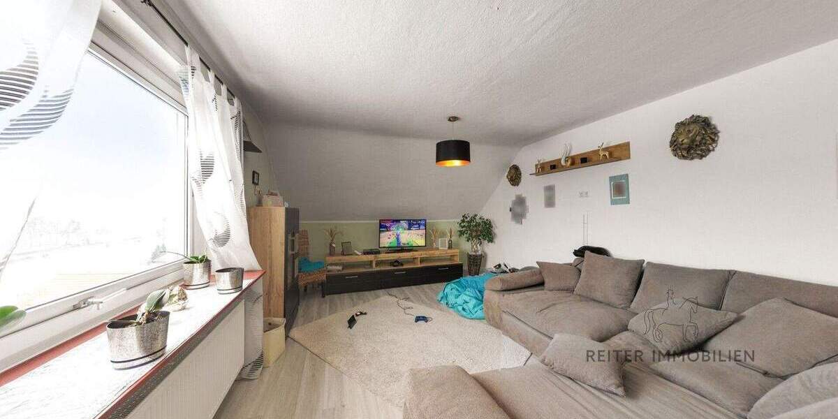 Mehrfamilienhaus, Wohnhaus Hünfeld-Nüst Nüst - 8 Zimmer, 156 m&sup2;, 449.000&euro; | Angebot:25703752