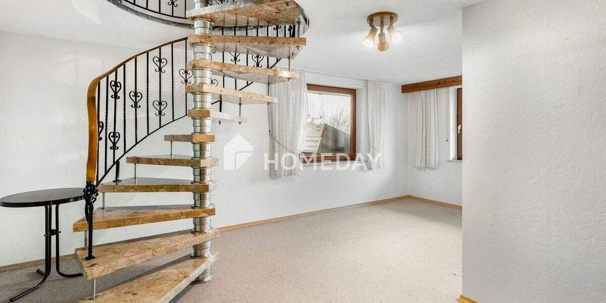 Einfamilienhaus Gersfeld Sandberg - 8 Zimmer, 168 m&sup2;, 348.000&euro; | Angebot:25773264