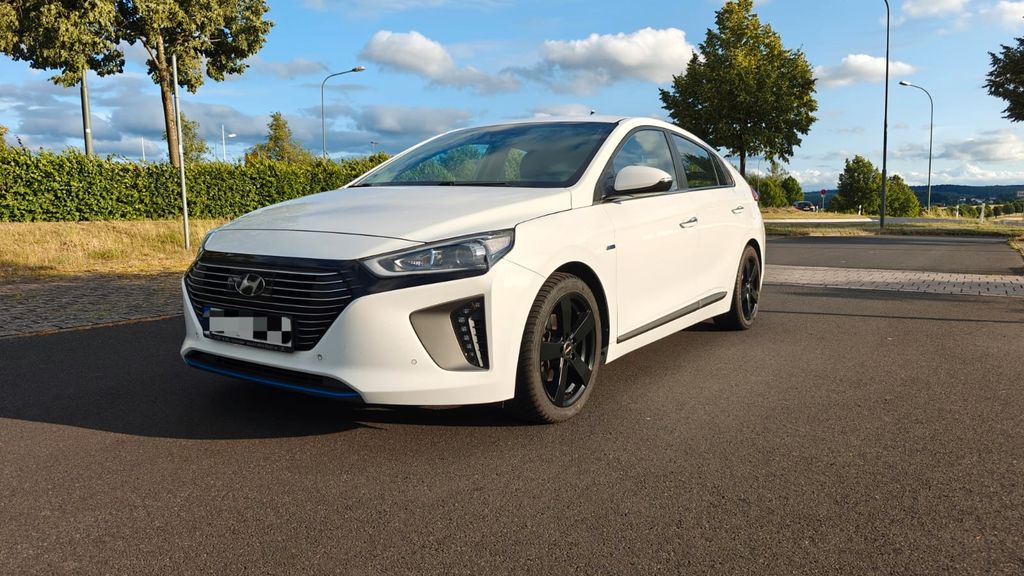 Hyundai IONIQ 89.000 km 13.800 &euro; Fulda 36041
