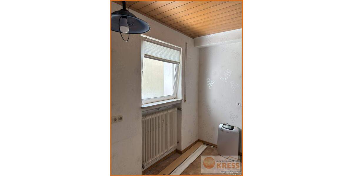 Einfamilienhaus Neuhof - 7 Zimmer, 132 m&sup2;, 290.000&euro; | Angebot:25704511