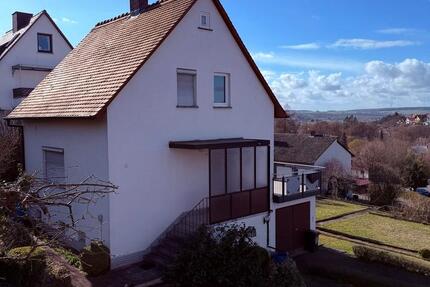 Haus Hünfeld - 4 Zimmer, 100 m&sup2;, 890&euro; | Angebot:26023320