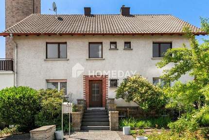 Haus Neuhof - 7 Zimmer, 260 m&sup2;, 625.000&euro; | Angebot:25708440