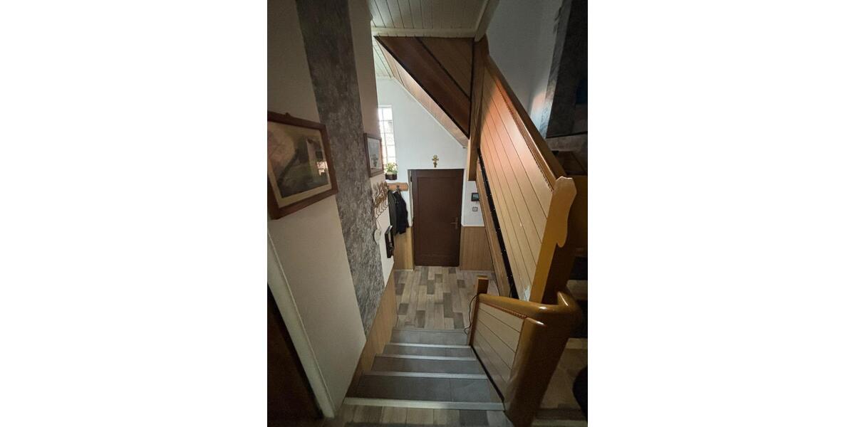 Einfamilienhaus Grebenau - 7 Zimmer, 170 m&sup2;, 85.000&euro; | Angebot:25332822