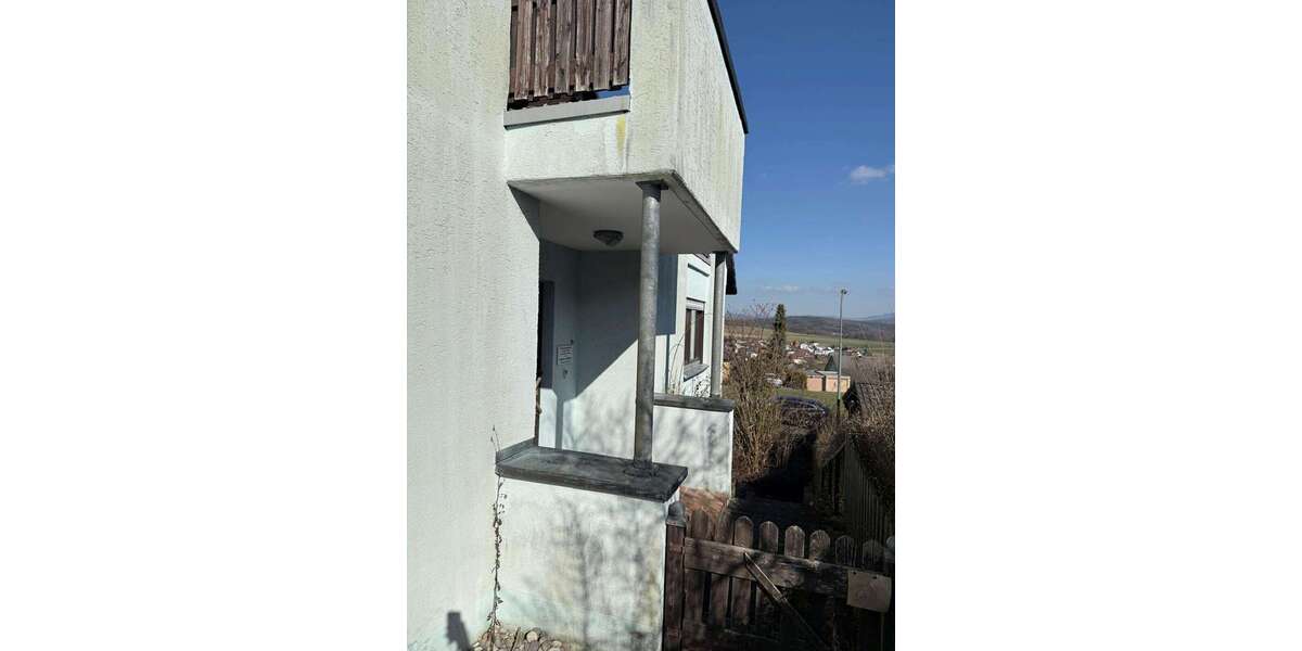 Einfamilienhaus Eichenzell-Büchenberg Büchenberg - 11 Zimmer, 271 m&sup2;, 364.000&euro; | Angebot:25880201