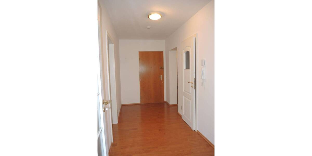 Etagenwohnung Bad Brückenau - 4 Zimmer, 135 m&sup2;, 900&euro; | Angebot:26117986