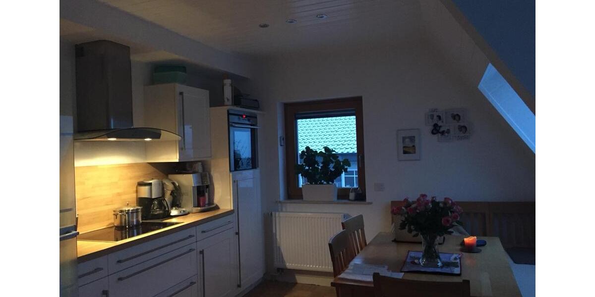 Mehrfamilienhaus, Wohnhaus Petersberg - 8 Zimmer, 220 m&sup2;, 2.600&euro; | Angebot:26239160