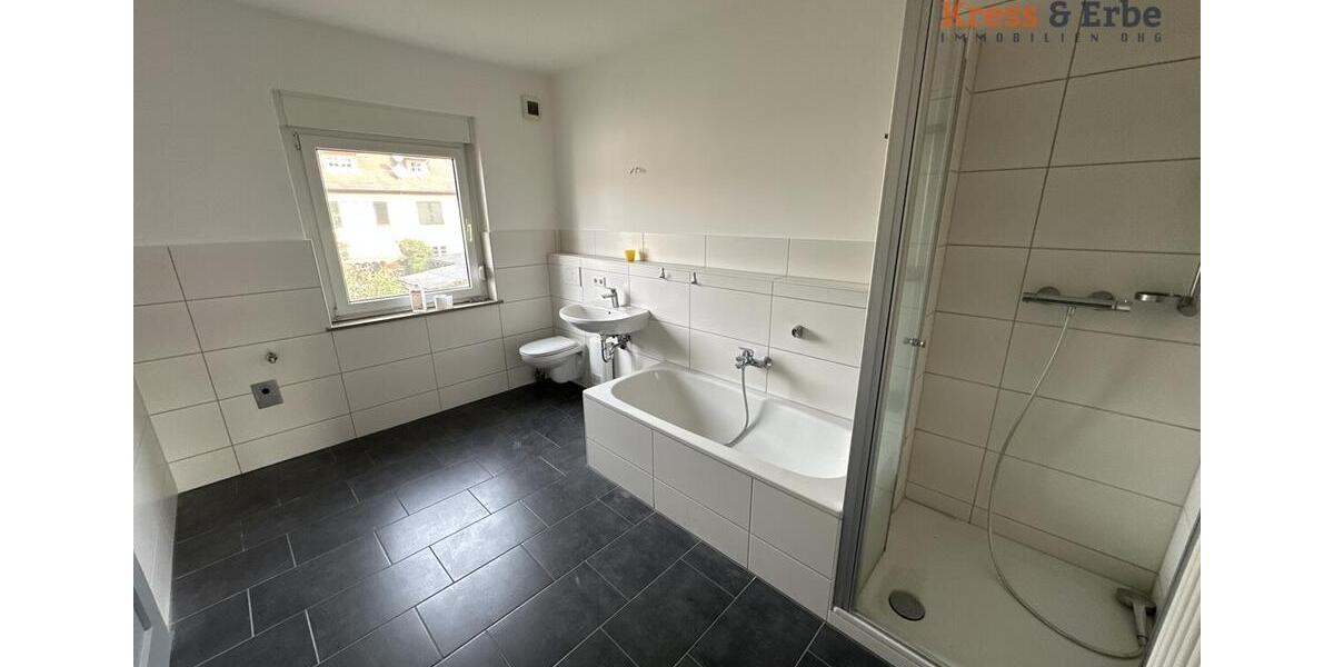 Etagenwohnung Schlüchtern - 4 Zimmer, 100 m&sup2;, 850&euro; | Angebot:25869046