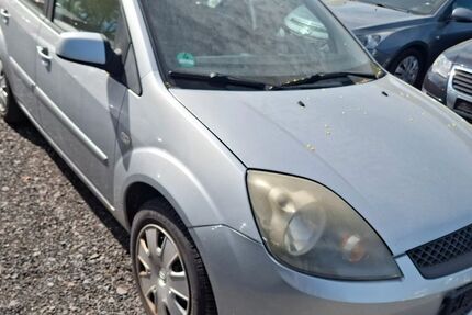 Ford Fiesta 199.999 km 1.199 &euro; Eichenzell 36124
